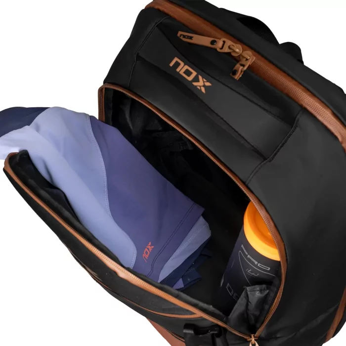 Mochila negra y marrón Nox Luxury Open Series Mochila negra y marrón Nox Luxury Open Series