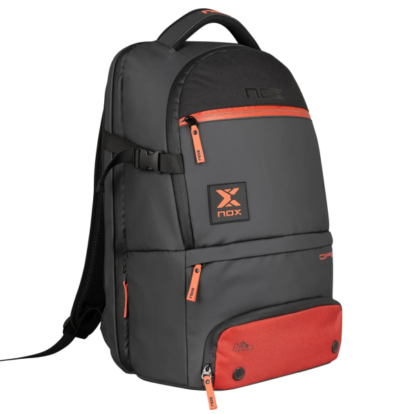 Mochila negra y roja Nox Luxury Open Series Mochila negra y roja Nox Luxury Open Series