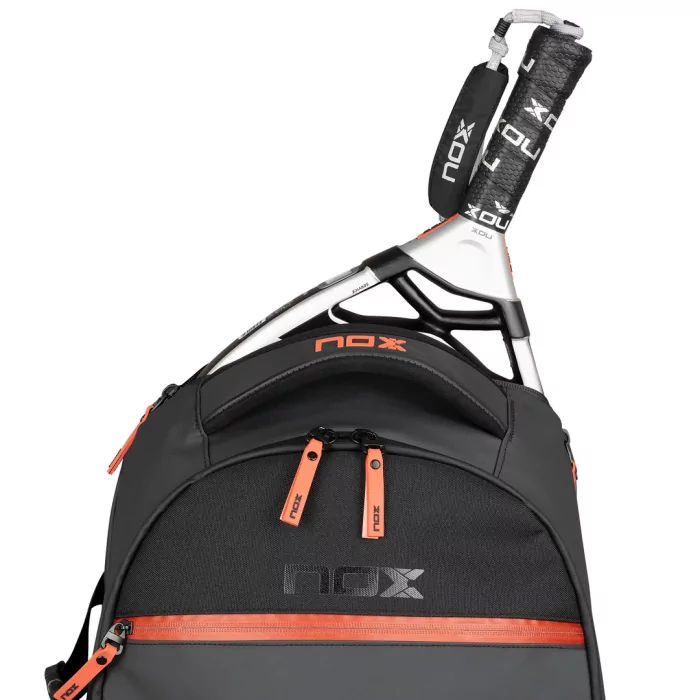 Nox Luxury Open Series Rucksack in Schwarz/Rot