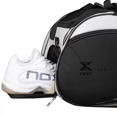 Nox Luxury Master Series PadelBag Nox Luxury Master Series PadelBag