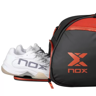 Nox Luxury Open Series Black/Red PadelBag Nox Luxury Open Series Black/Red PadelBag