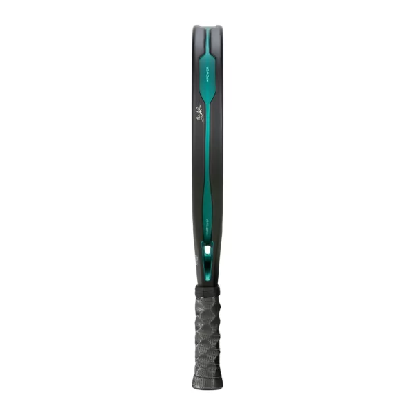 Bullpadel Hack 04 Hybrid 25 Bullpadel Hack 04 Hybrid 25