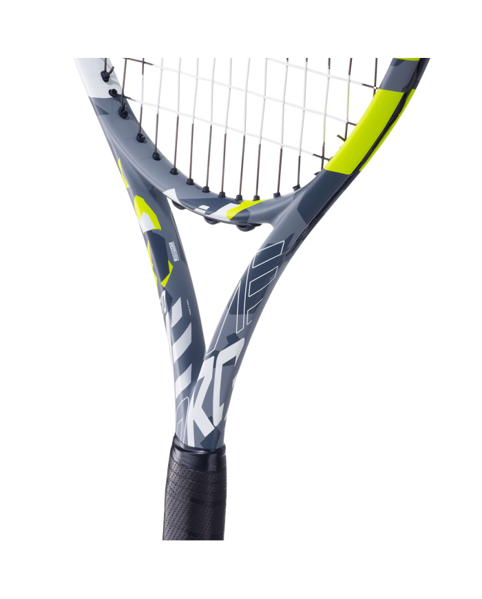 Babolat Evo Aero