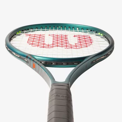 Wilson Blade 98 (16 x 19) V9 Wilson Blade 98 (16 x 19) V9