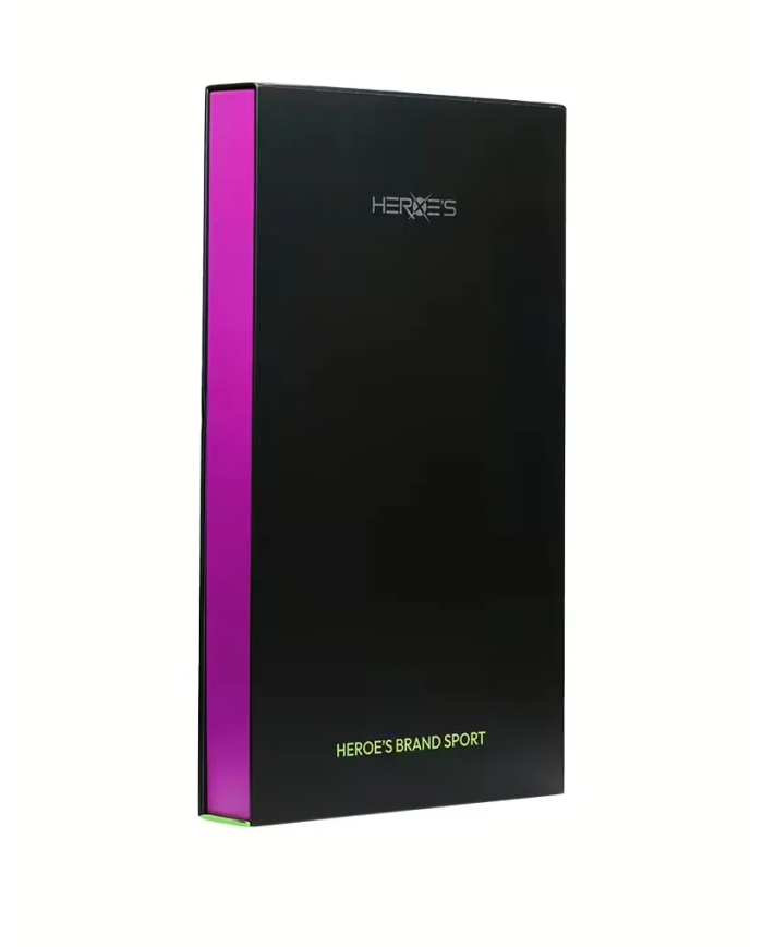 Confezione nera lucida con bordo magenta, grafica Heroe's Predator LTD 2026, confezione per racchette/padel.