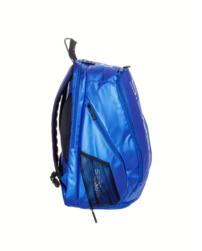 Zaino blu the Rocket Gravity Rowan, con tasche frontali e scomparti laterali in rete, ergonomiche spallacci.