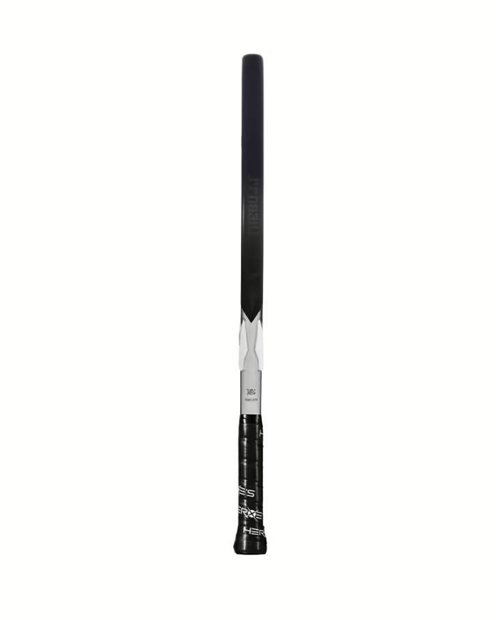 Bat. Rigata di colore nero con impugnatura e dinamico tappo argentato: zaino, design moderno da cricket Heroe'S The Bull 2026