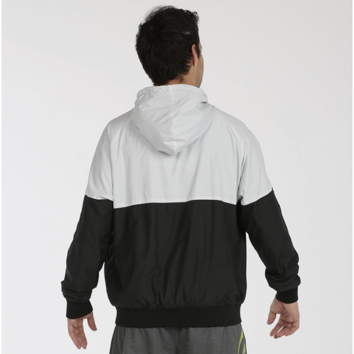 Giacca Antivento Bullpadel KEMERE|Abbigliamento Padel e Beach Tennis|Bullpadel Giacca Antivento Bullpadel KEMERE|Abbigliamento Padel e Beach Tennis|Bullpadel